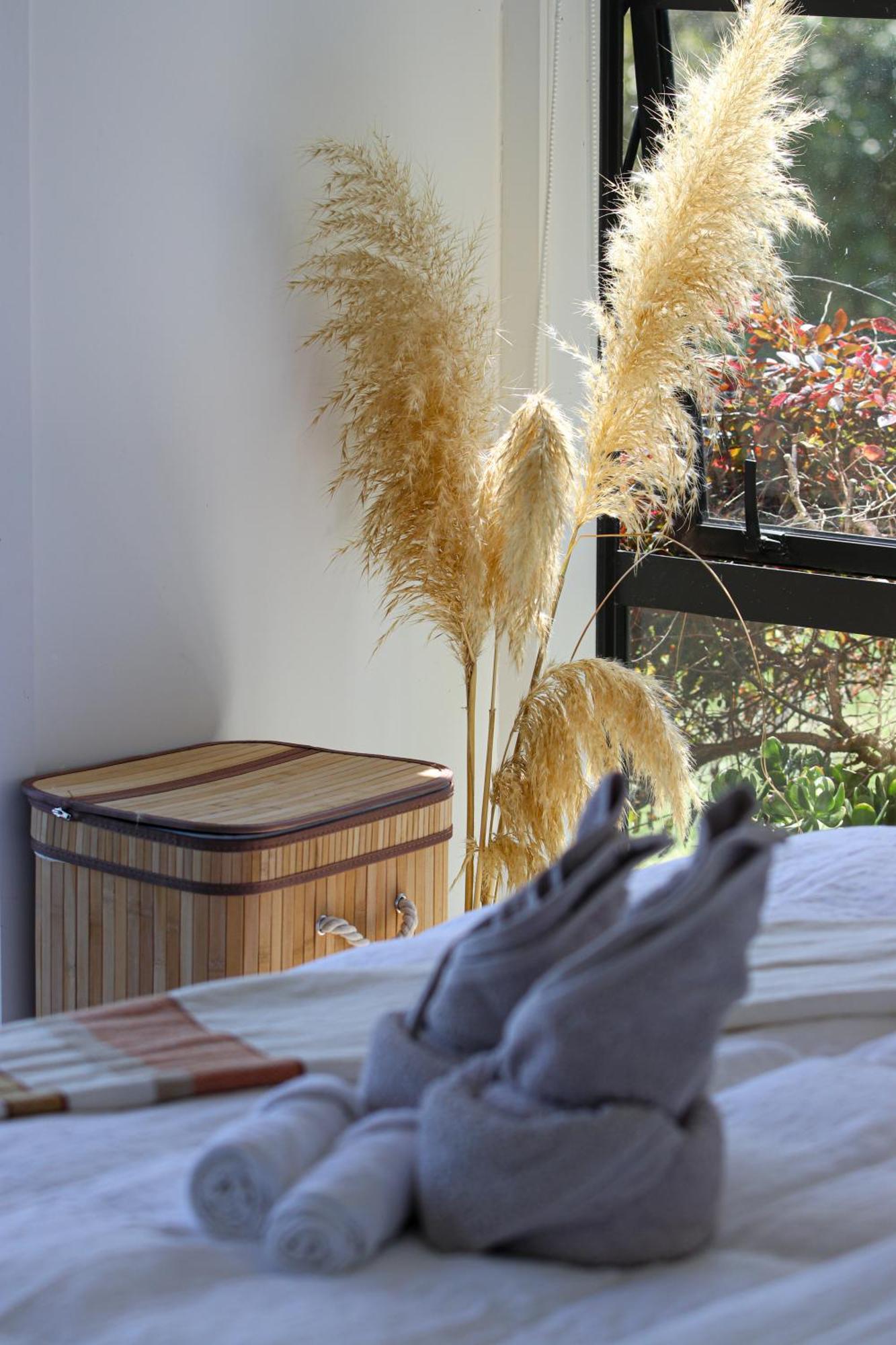 Room At Raglans Travellers Rest Coastal Retreat ภายนอก รูปภาพ
