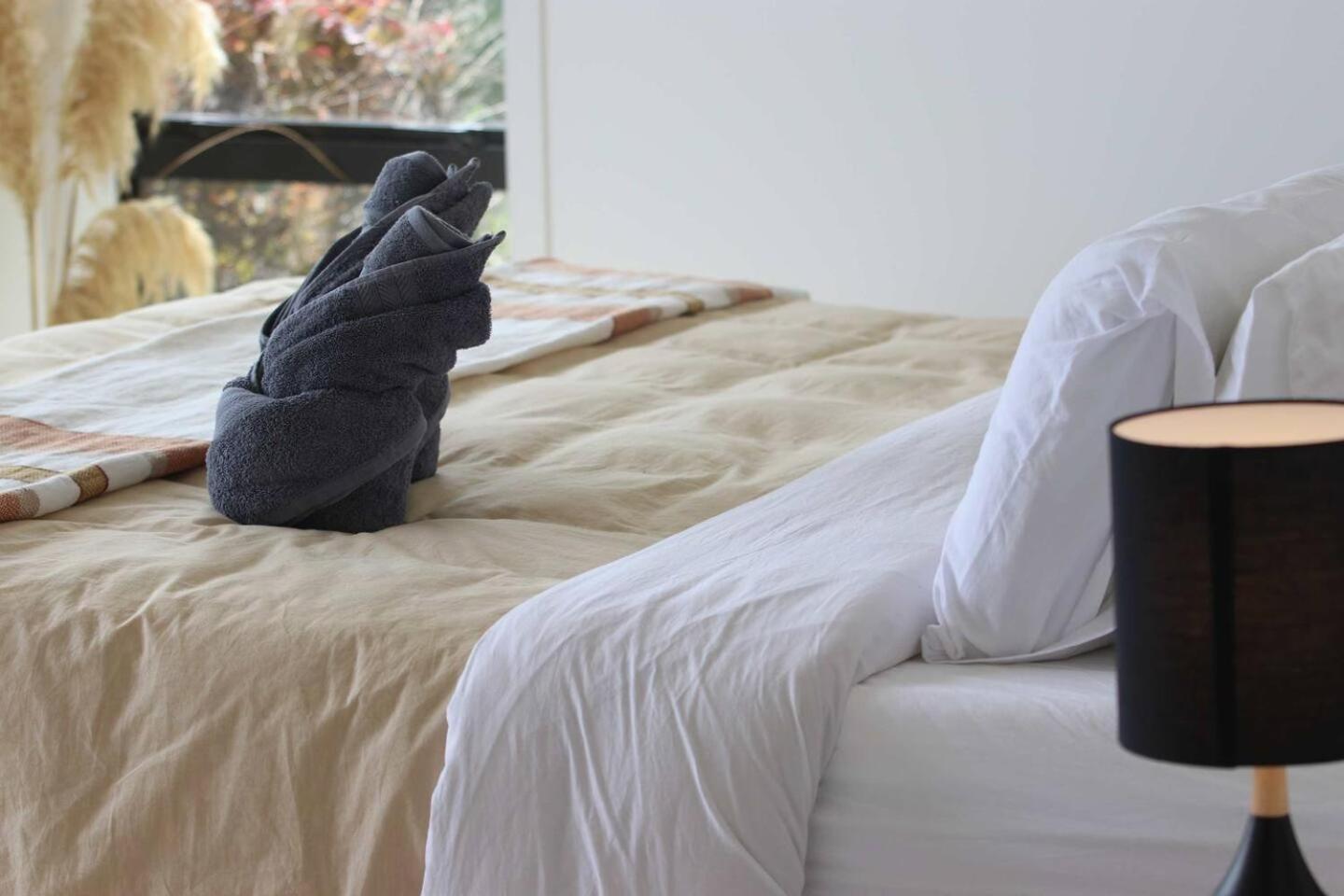 Room At Raglans Travellers Rest Coastal Retreat ภายนอก รูปภาพ